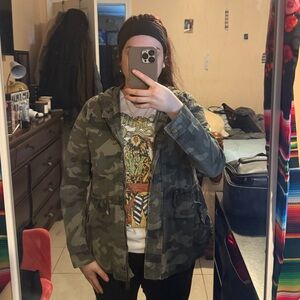 Love Tree Olive Camouflage Jacket